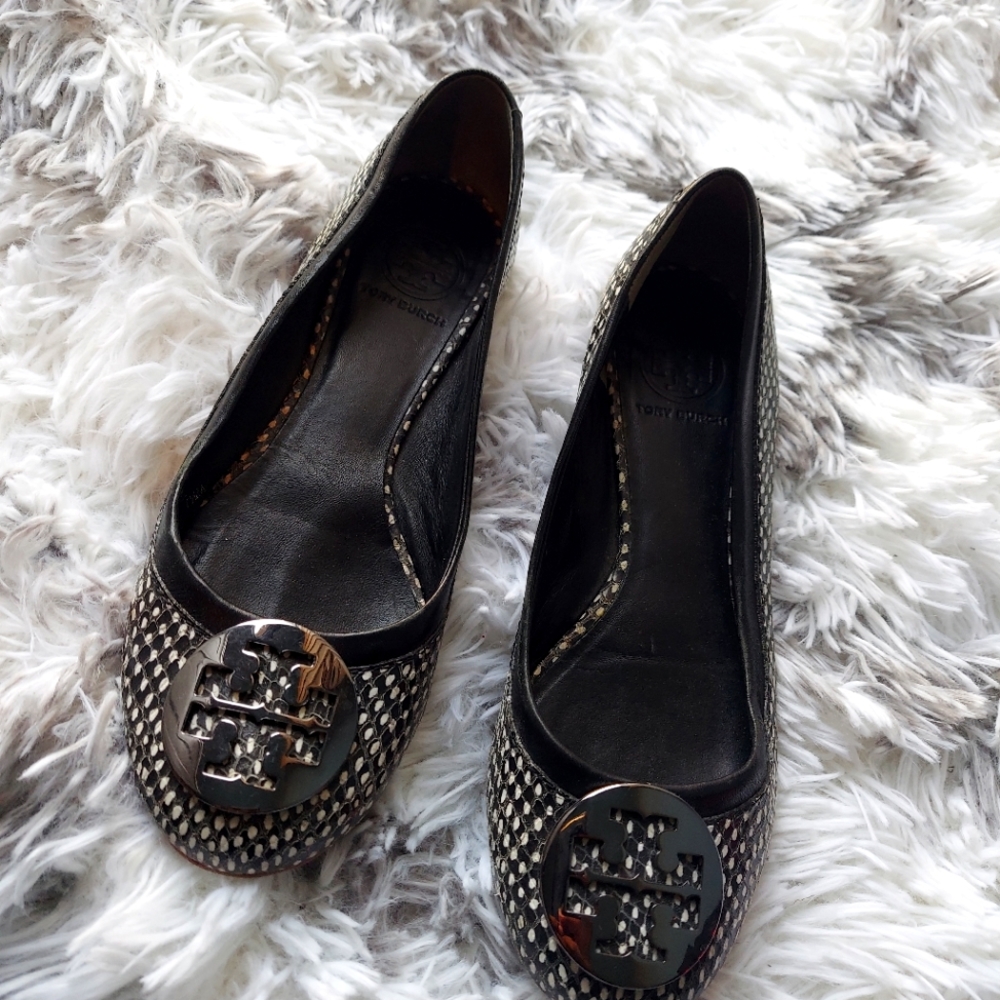 Authentic Tory burch LOGO flats